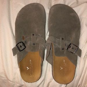 American Eagle shoes